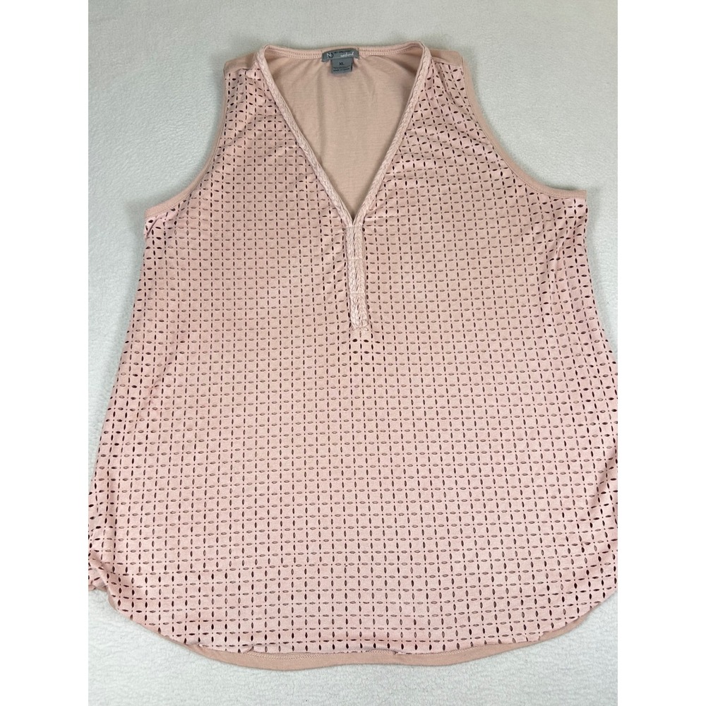 New Directions Tank Top Womens XL Pink Laser Cut Eyelet V-Neck Sleeveless Casual